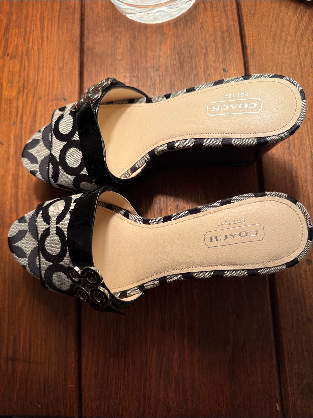New Coach Geri shoes size 7B - Picture 2 of 6